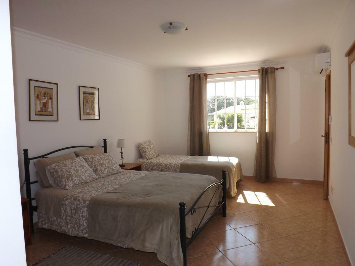 Apartamento Mariamar Apartment Olhos de Agua  Luaran gambar